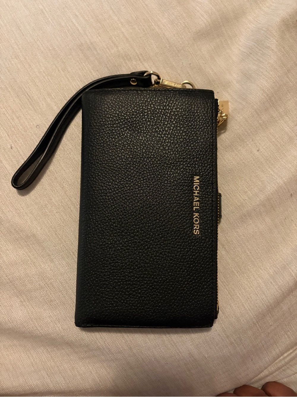 MICHAEL KORS Black Leather Wristlet Wallet